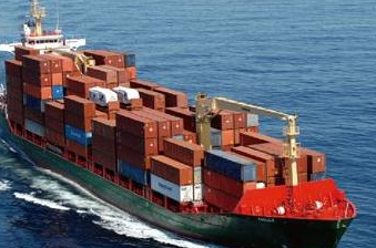 主要港口碼頭停止接受出口貨物，并將進口量減少一半