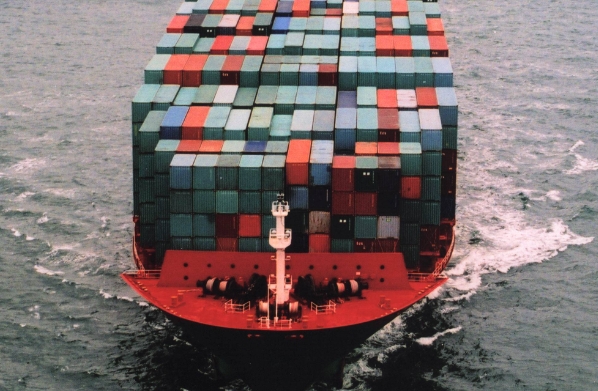 對客戶而言，選擇一個(gè)可信賴的貨代公司是非常重要的