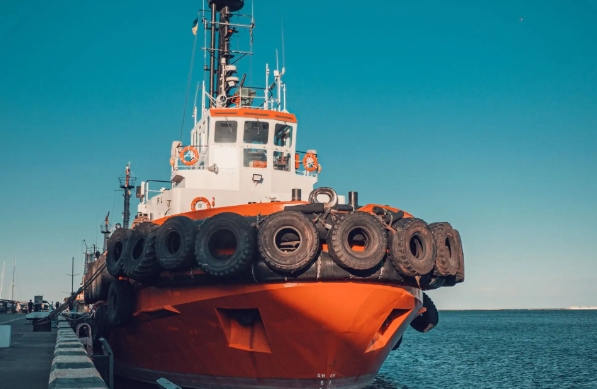 無(wú)論是國(guó)際大型企業(yè)還是中小型，都可受益于美國(guó)貨代服務(wù)的多重優(yōu)勢(shì)