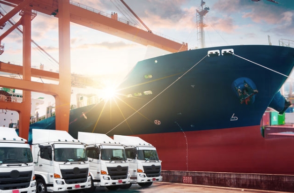 上海貨代正處轉(zhuǎn)型升級(jí)關(guān)鍵時(shí)期，雖然面臨挑戰(zhàn)但也蘊(yùn)含無限發(fā)展機(jī)遇