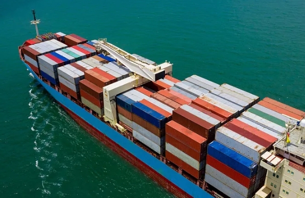 盡管德國貨代在國際貿(mào)易中占據(jù)了重要地位，但也面臨著諸多挑戰(zhàn)