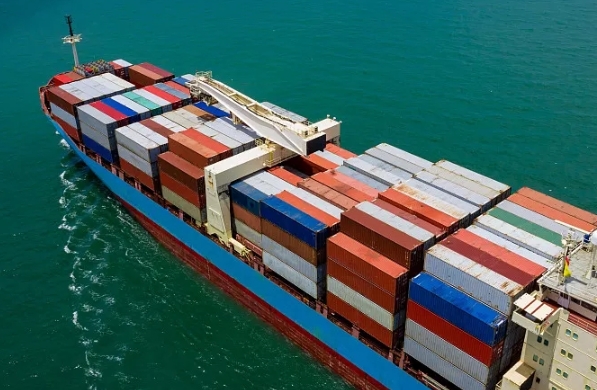 隨著全球化日益加深，國(guó)際貨運(yùn)成為了連接世界各地經(jīng)濟(jì)的重要紐帶