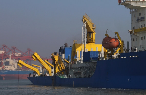 俄羅斯的海運(yùn)業(yè)雖然面臨諸多挑戰(zhàn)，但也在不斷發(fā)展壯大