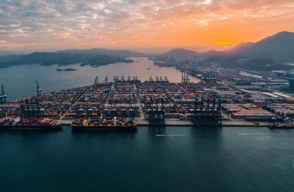 印尼物流不僅僅是貨物的簡單搬運，更是一項挑戰(zhàn)與機遇并存的事業(yè)