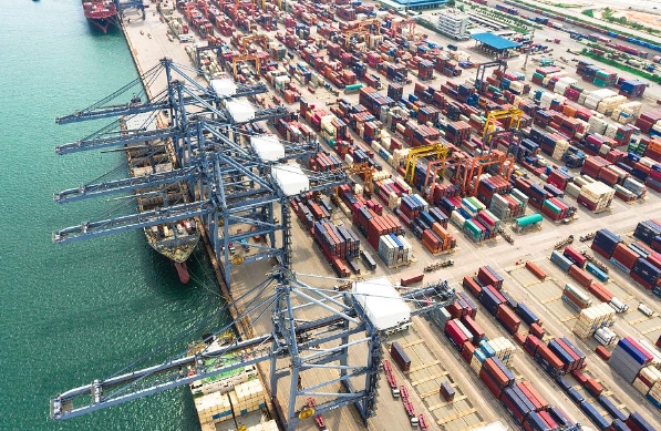 美國海運是美國國內(nèi)經(jīng)濟發(fā)展強大引擎，也是推動國際貿(mào)易的重要力量