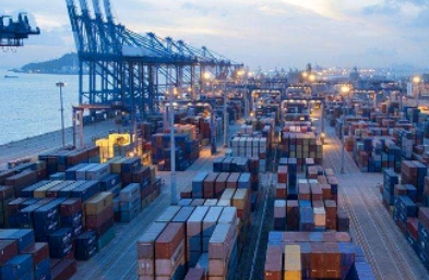 上海國際物流公司正以其決心和勇氣，探索著物流行業(yè)的新未來