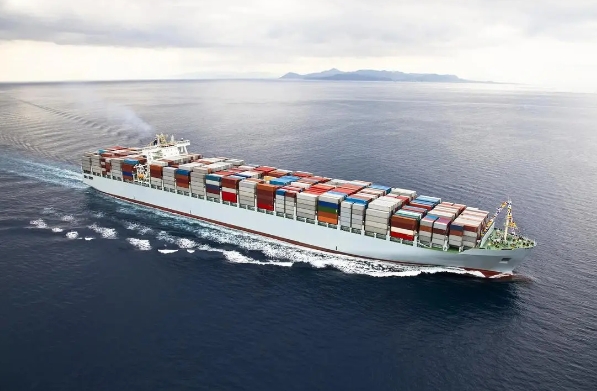 從原材料的采購到成品的銷售，國際物流運輸貫穿了整個供應(yīng)鏈