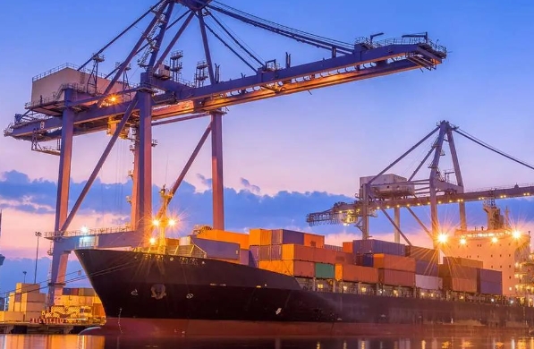 盡管面臨諸多挑戰(zhàn)，但俄羅斯貨代行業(yè)也孕育著新的機遇