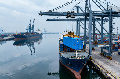 合規(guī)高效?全球直達(dá)：國(guó)際貨運(yùn)代理，跨境物流的優(yōu)選伙伴